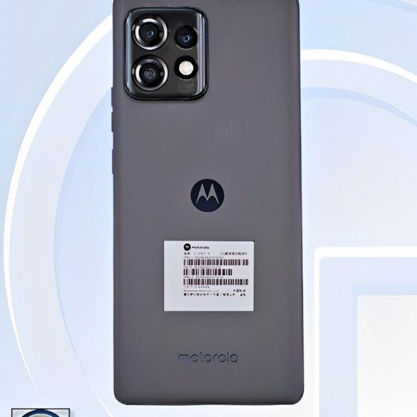 Moto X40